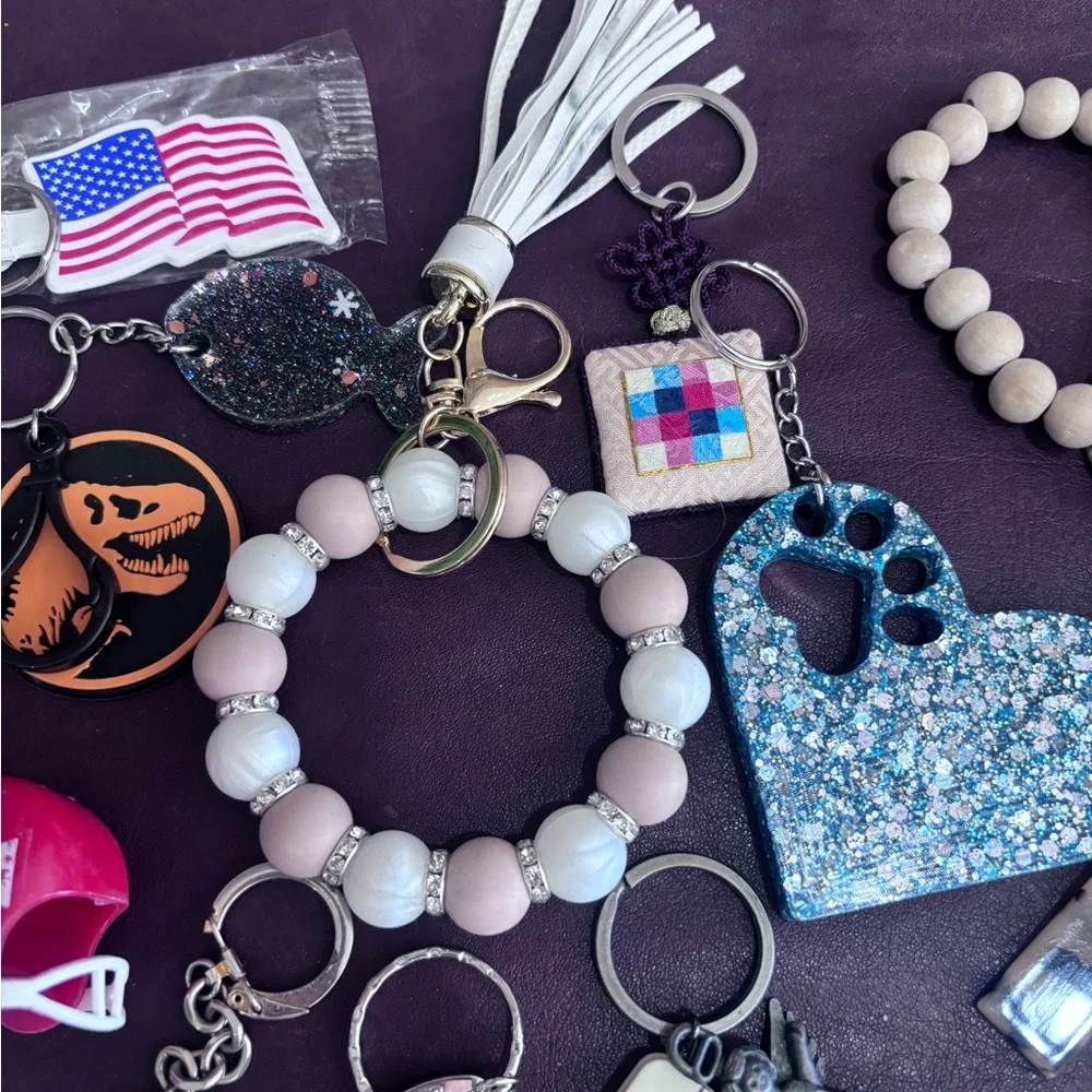 Keychain bundle - Picture 3 of 5